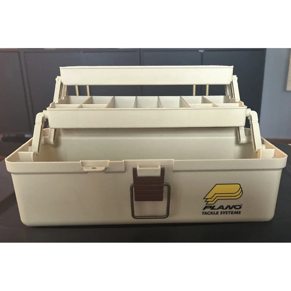 VINTAGE  Plano Tackle Box Model 3200- 2 Tier Fold Out Tray Fishing Made in USA